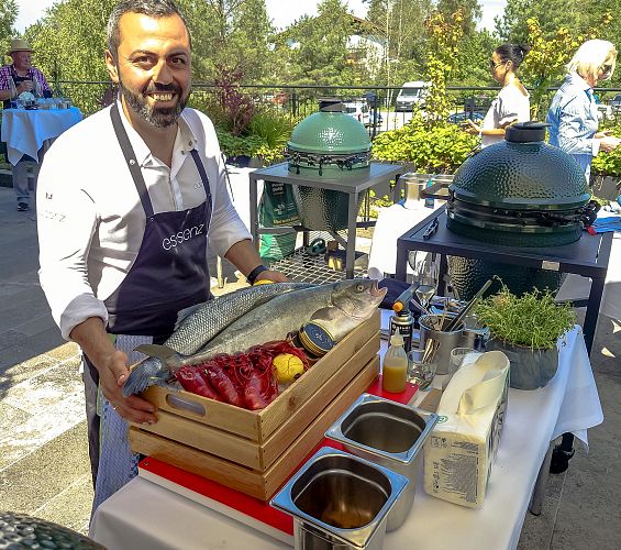 BBQ Kochkurs mit 3-Sternekoch Edip Sigl