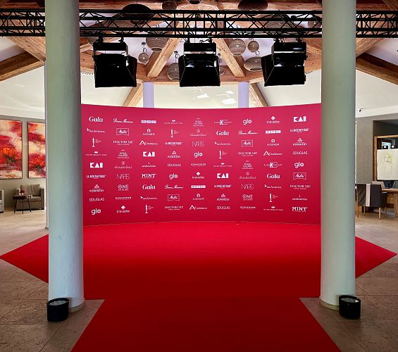 Red Carpet Special